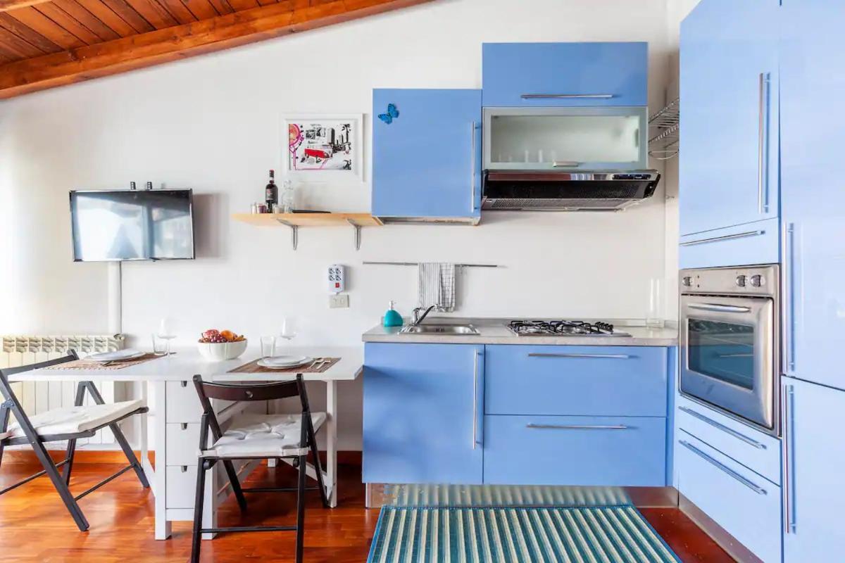 شقة Civico288-Romantic Attic Near Ieo-Bocconi-F Prada ميلان المظهر الخارجي الصورة